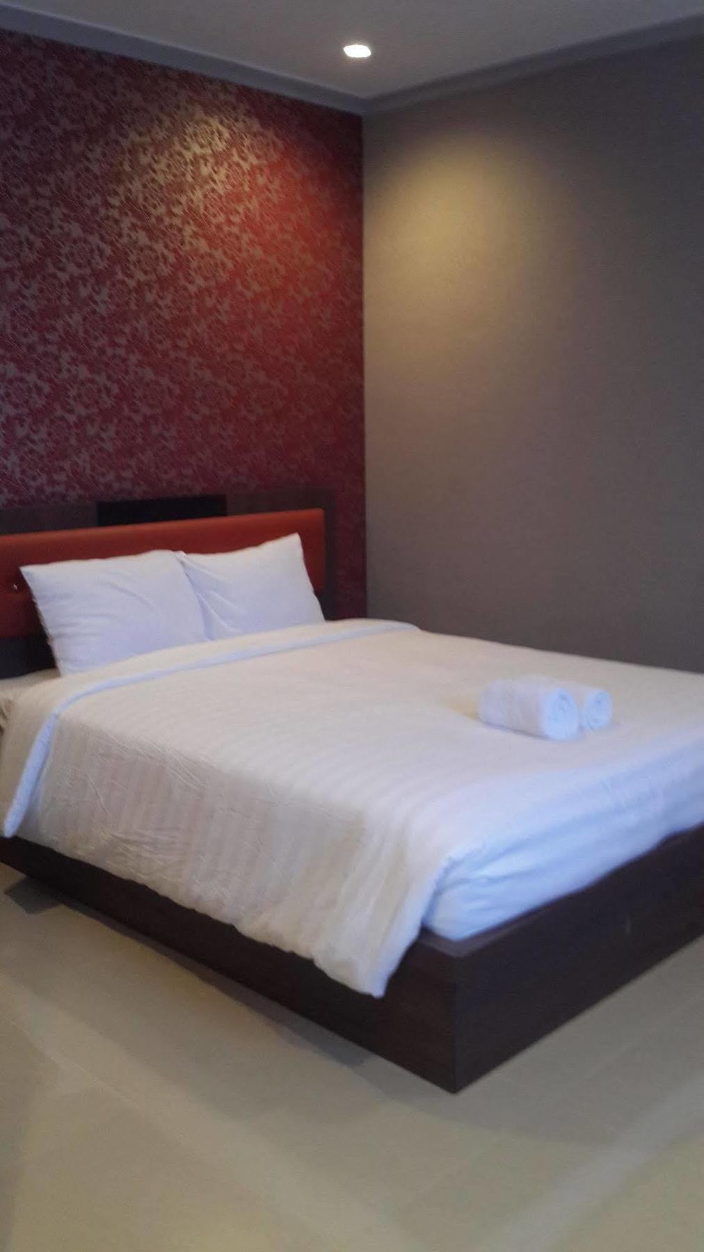 Reddoorz Plus @ Paal 2 Manado Dış mekan fotoğraf