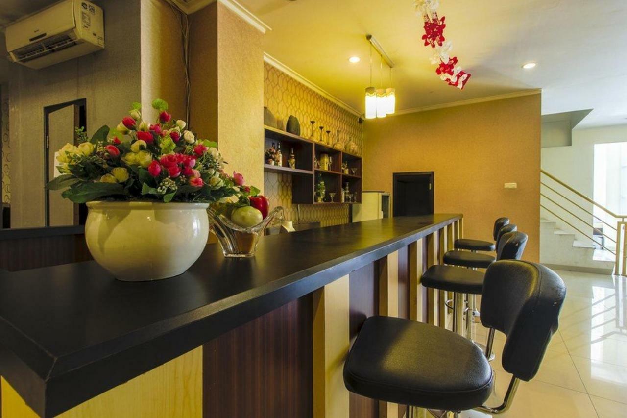 Reddoorz Plus @ Paal 2 Manado Dış mekan fotoğraf