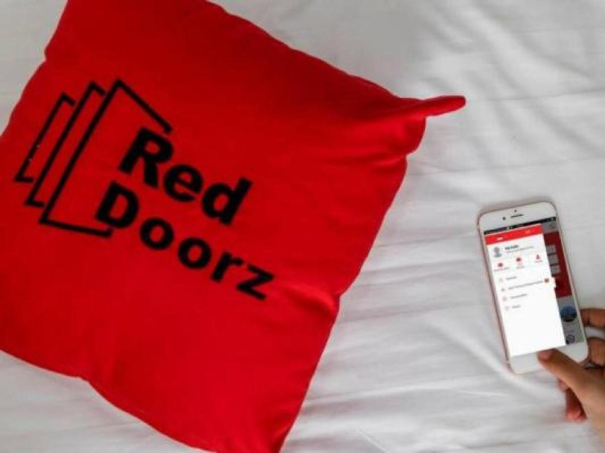 Reddoorz Plus @ Paal 2 Manado Dış mekan fotoğraf
